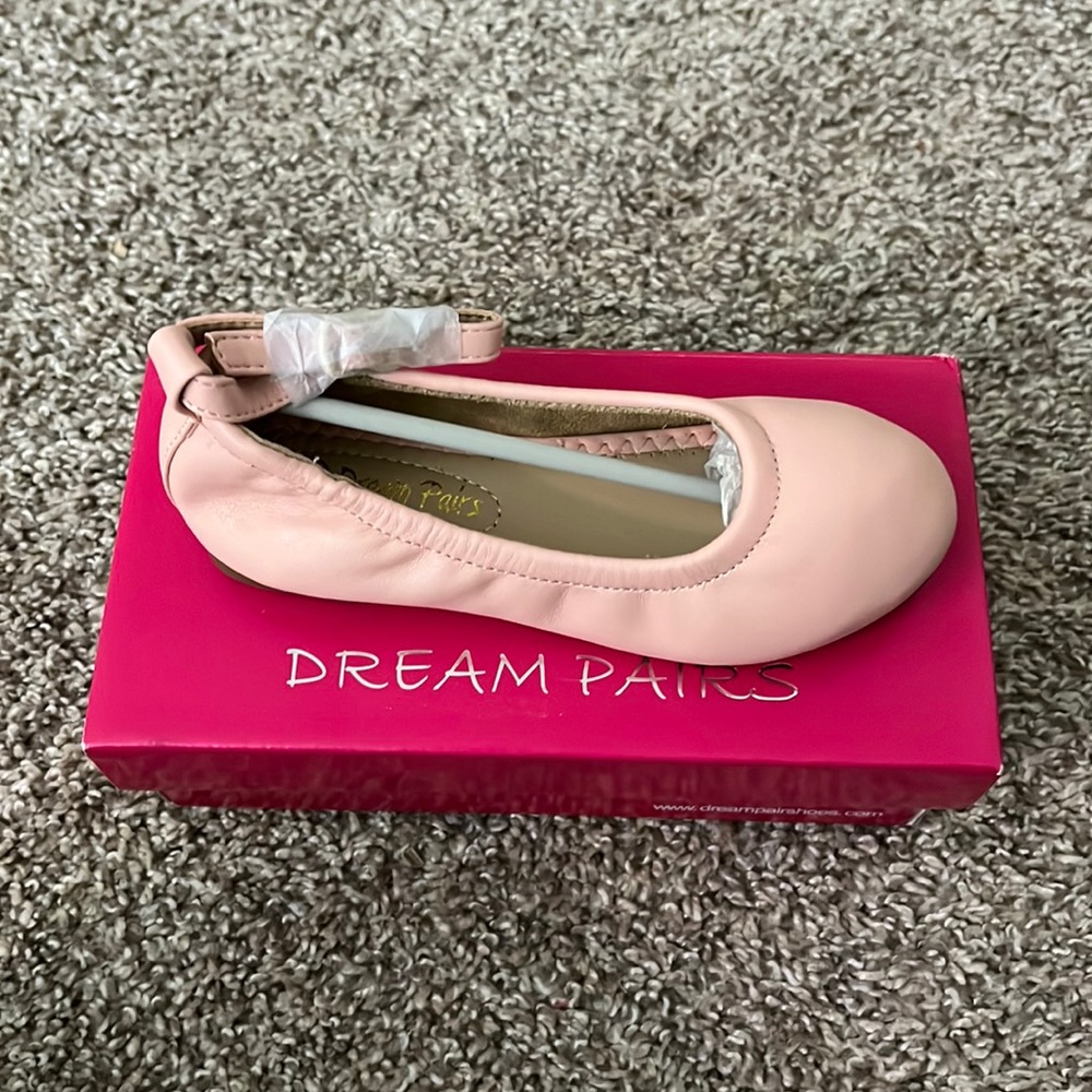 NWT dress shoes for little girls